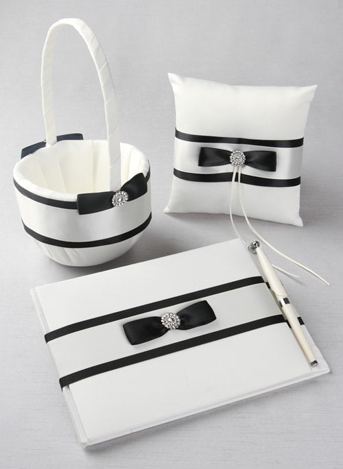 The Art of Thoughtful Gifting: How IvyLane Design Makes Every Occasion Unforgettable