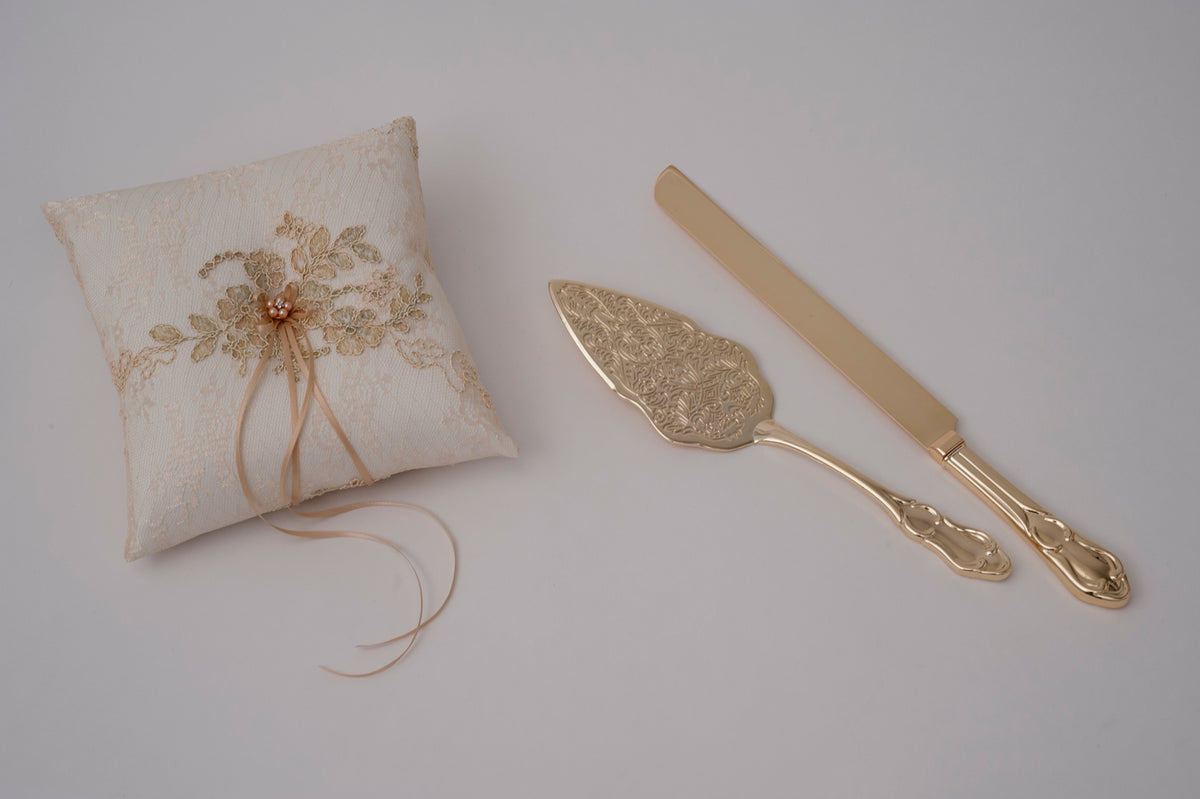 Cake Knife & Servers