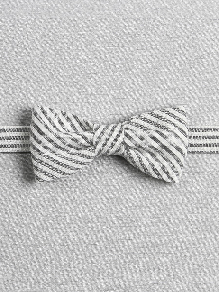 Seersucker Pre-tied Bow Tie
