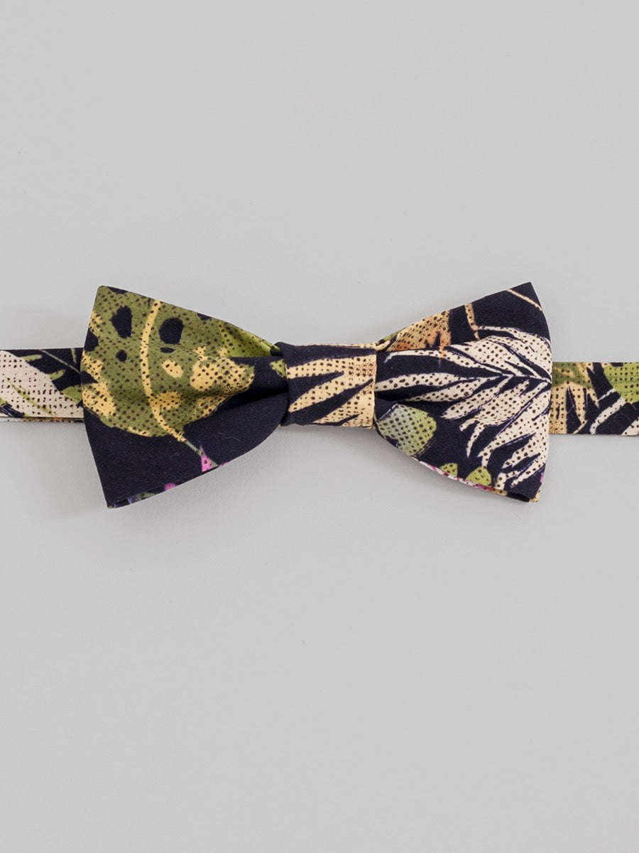 Tropic Palm Pre-Tied Bow Tie