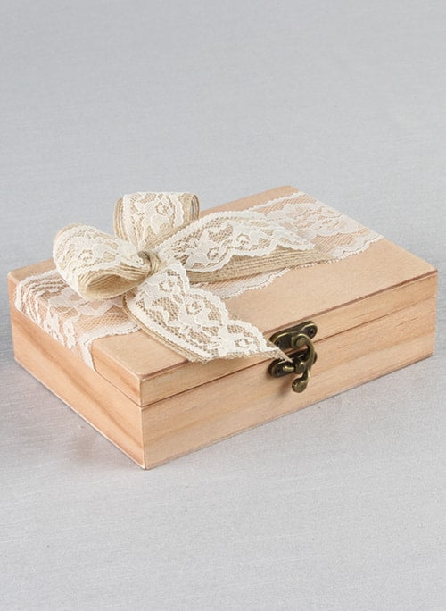 Country Romance Ring Bearer Box