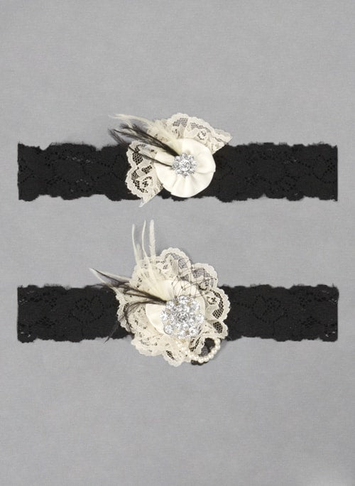Black Lace Pearl Garter Set