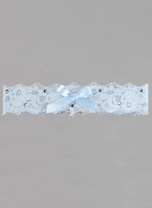 Avery Garter - Now available in PLUS
