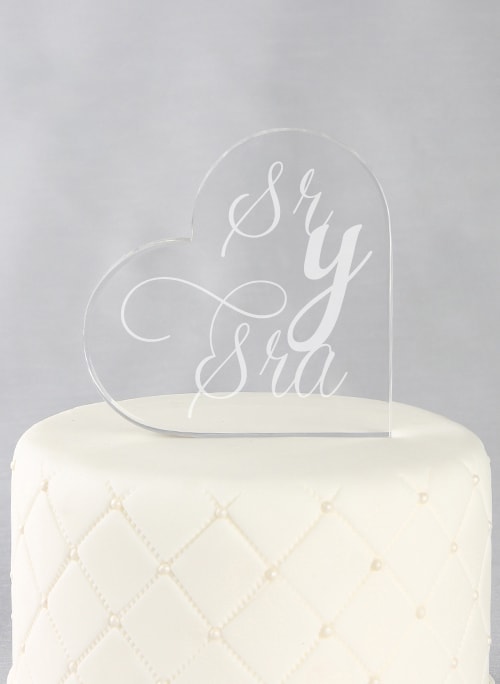 Sr. & Sra. Acrylic Heart Cake Top
